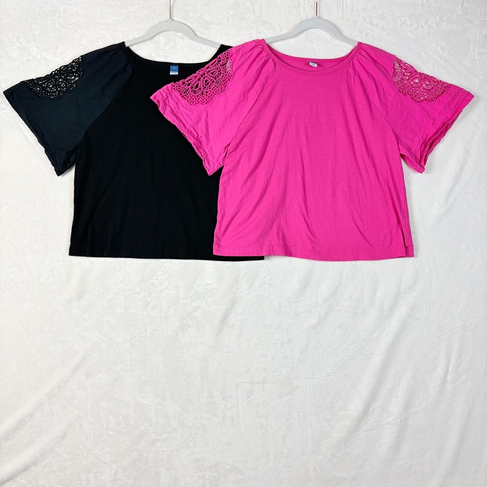Old Navy Crochet Lace Shoulder T-Shirt Womens Medium Pink Black Excellent Bundle